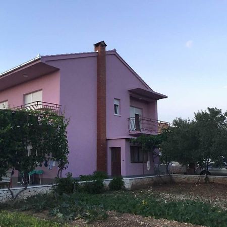 Apartman Mirjana With Terrace And Free Parking Donji Okrug  Екстериор снимка